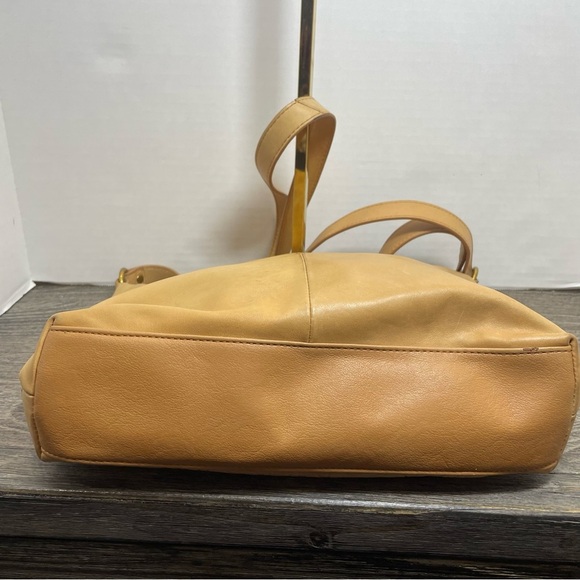 The Sak camel/Tan Leather Shoulder Bag purse. Crossbody. Pre-owned. See all pics - Picture 5 of 11
